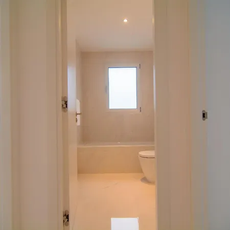 Brand New In Belaire, Pools, Garden *