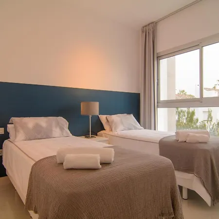 Apartment Brand New In Belaire, Pools, Garden Estepona