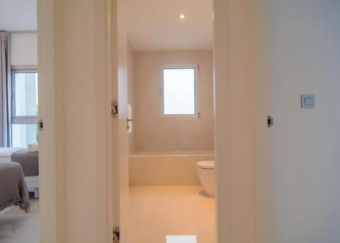 Brand New In Belaire, Pools, Garden *